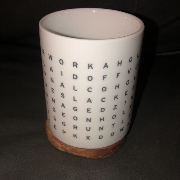 Puzzled Fred Word Finder Mug - Picture 3 of 6